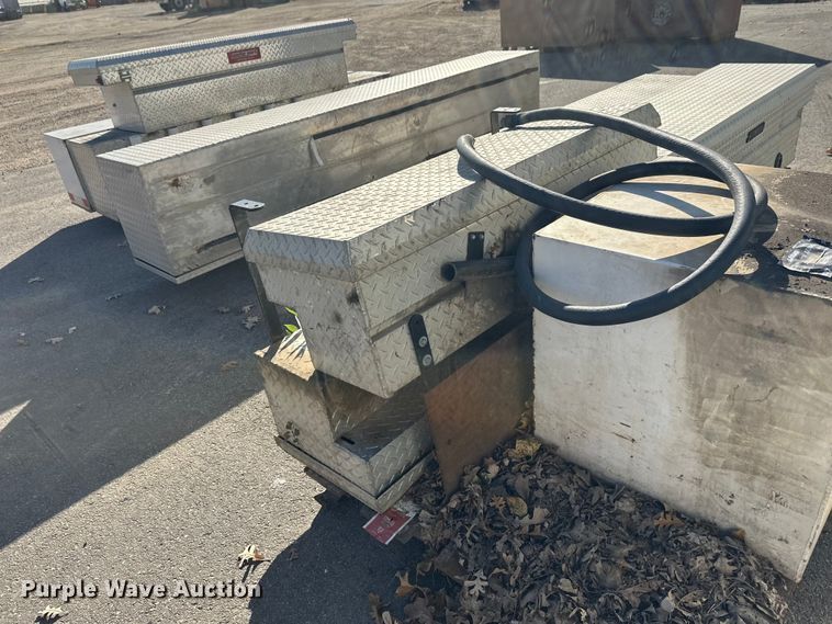 image for item EL0054 Automotive parts