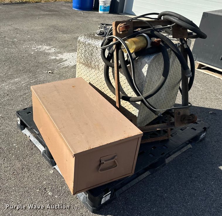 image for item EL0054 Automotive parts