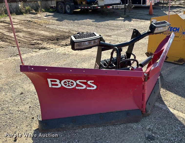 image for item EL0063 Boss HDX-V snow plow
