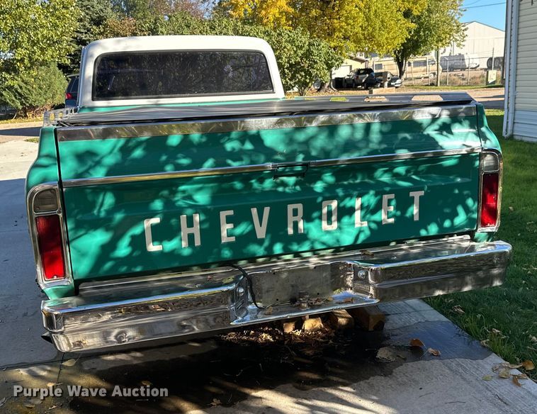 image for item EL0070 1972 Chevrolet C10 pickup truck