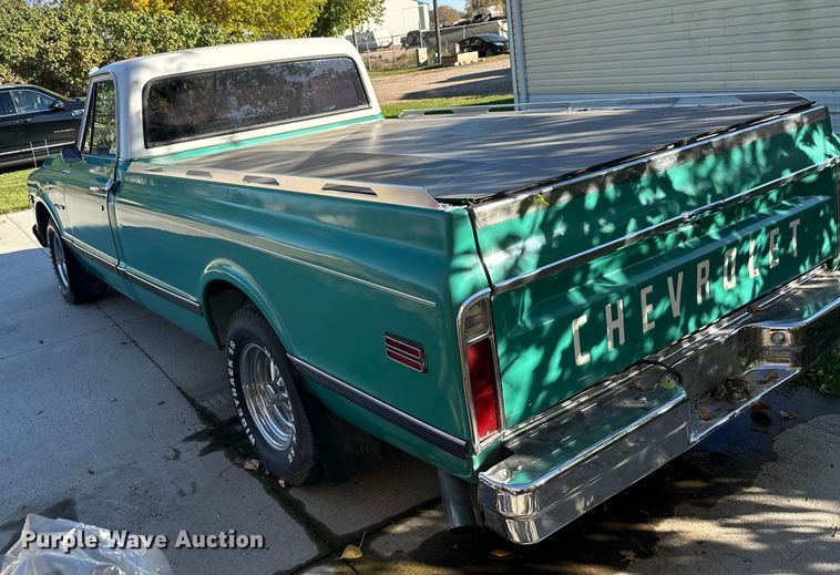 image for item EL0070 1972 Chevrolet C10 pickup truck