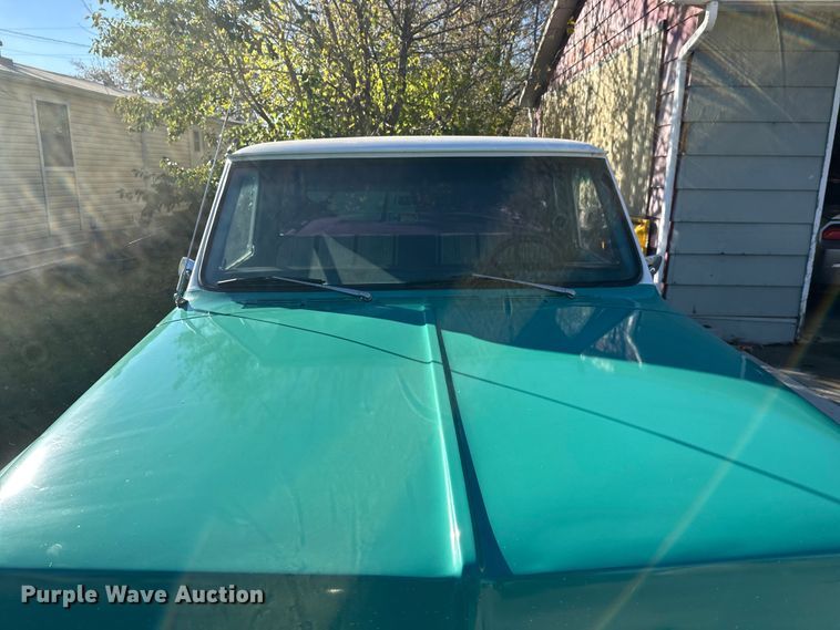 image for item EL0070 1972 Chevrolet C10 pickup truck