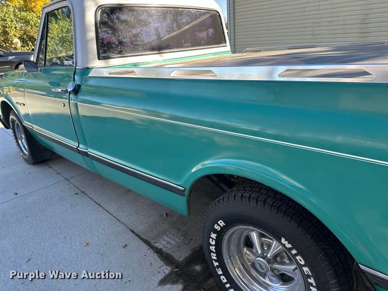 image for item EL0070 1972 Chevrolet C10 pickup truck