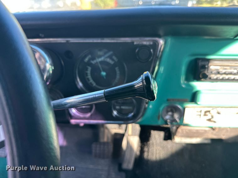 image for item EL0070 1972 Chevrolet C10 pickup truck