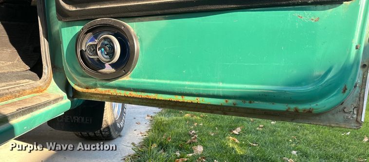 image for item EL0070 1972 Chevrolet C10 pickup truck