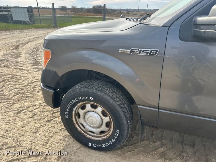 image for item EL0071 2012 Ford F150 pickup truck