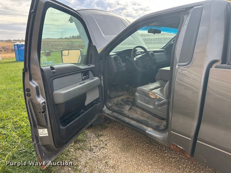 image for item EL0071 2012 Ford F150 pickup truck