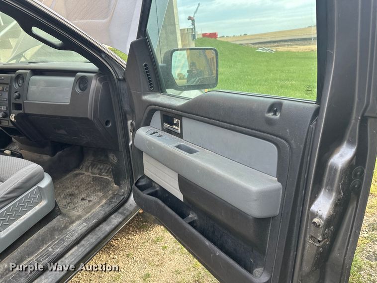 image for item EL0071 2012 Ford F150 pickup truck