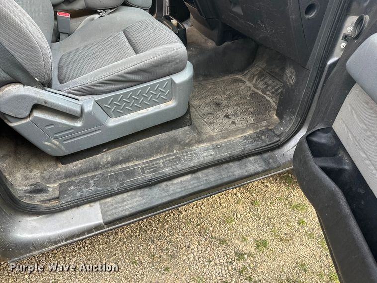 image for item EL0071 2012 Ford F150 pickup truck