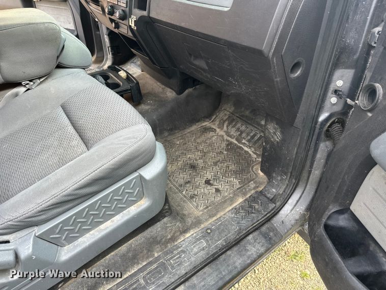 image for item EL0071 2012 Ford F150 pickup truck