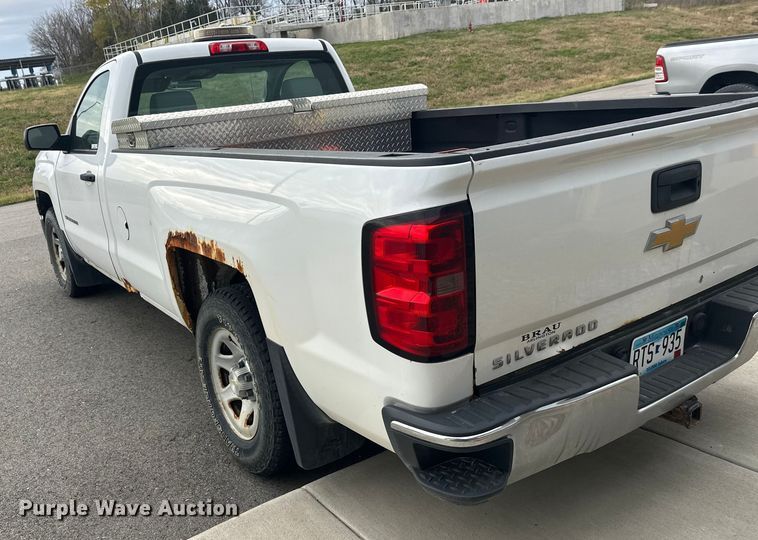 image for item EL0072 2014 Chevrolet Silverado 1500 pickup truck