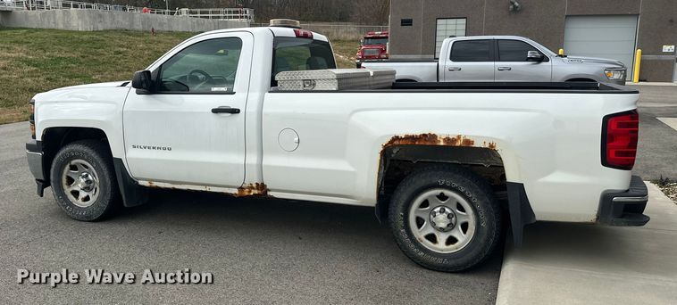 image for item EL0072 2014 Chevrolet Silverado 1500 pickup truck