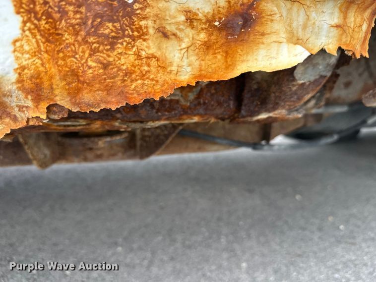 image for item EL0072 2014 Chevrolet Silverado 1500 pickup truck