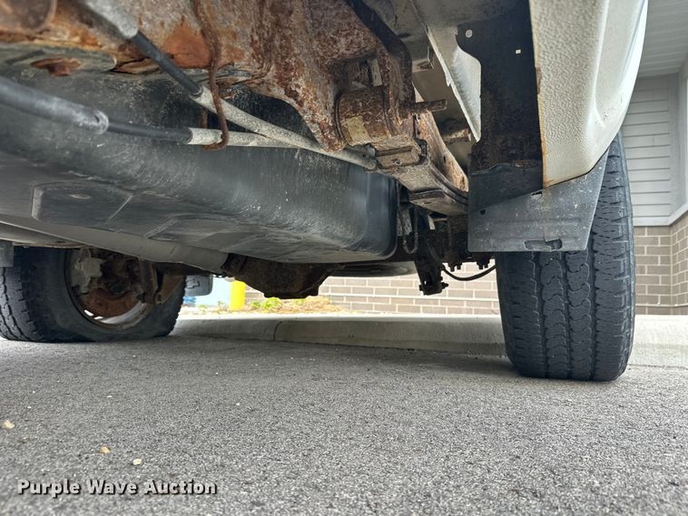 image for item EL0072 2014 Chevrolet Silverado 1500 pickup truck