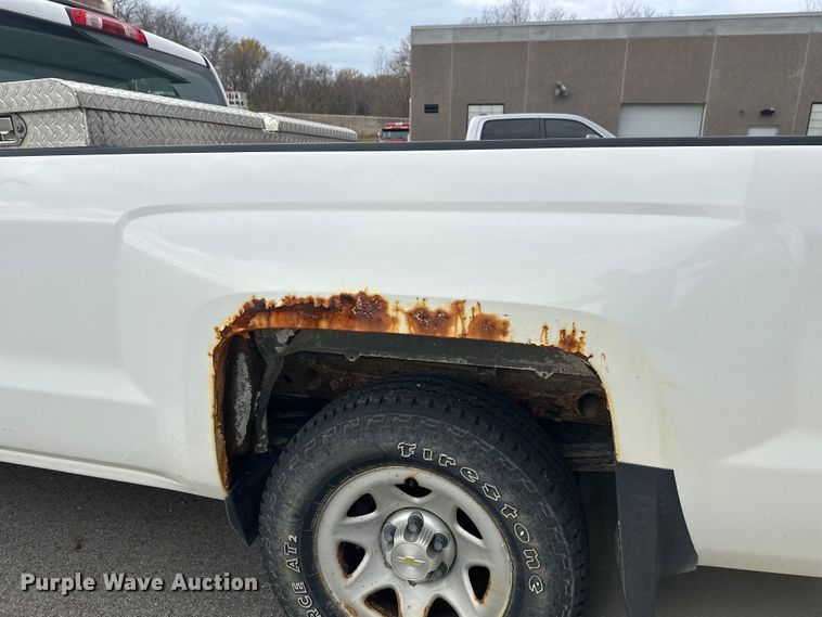 image for item EL0072 2014 Chevrolet Silverado 1500 pickup truck