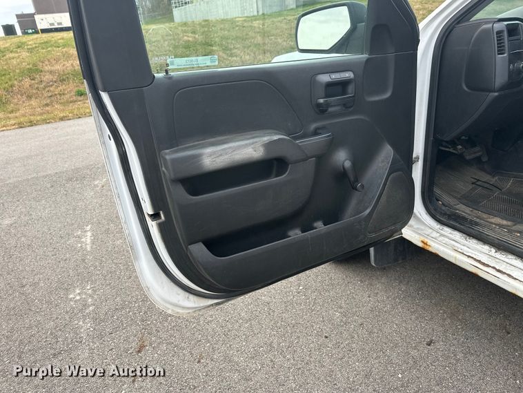 image for item EL0072 2014 Chevrolet Silverado 1500 pickup truck