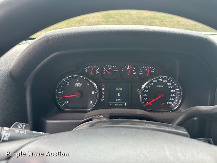 image for item EL0072 2014 Chevrolet Silverado 1500 pickup truck