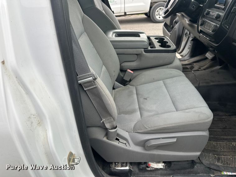 image for item EL0072 2014 Chevrolet Silverado 1500 pickup truck