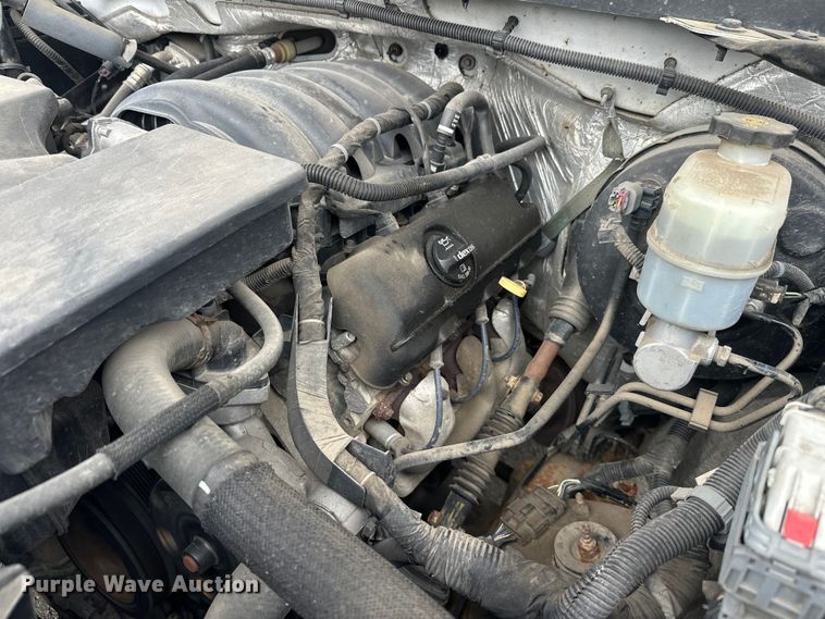 image for item EL0072 2014 Chevrolet Silverado 1500 pickup truck