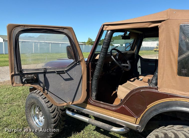 image for item EL2085 1980 Jeep CJ5 SUV