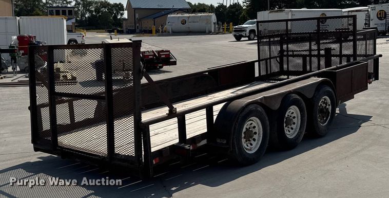 image for item EM2350 1998 Starlite Trailers 82-H18+26CR equipment trailer