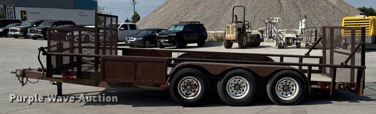 image for item EM2350 1998 Starlite Trailers 82-H18+26CR equipment trailer