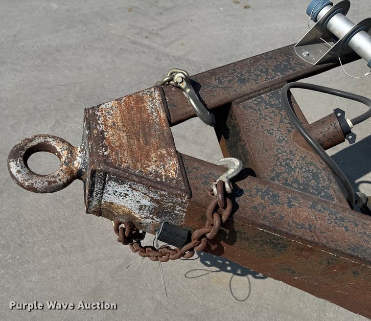 image for item EM2350 1998 Starlite Trailers 82-H18+26CR equipment trailer