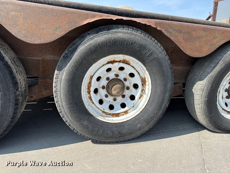 image for item EM2350 1998 Starlite Trailers 82-H18+26CR equipment trailer