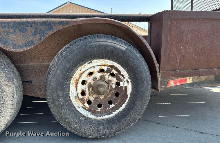 image for item EM2350 1998 Starlite Trailers 82-H18+26CR equipment trailer