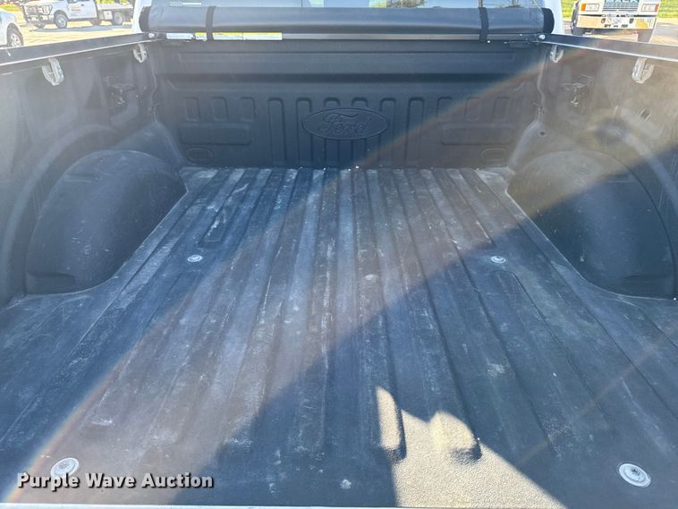 image for item EM2446 2019 Ford F150 Limited SuperCrew pickup truck