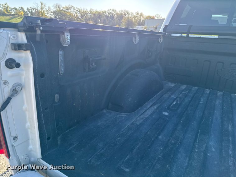 image for item EM2446 2019 Ford F150 Limited SuperCrew pickup truck