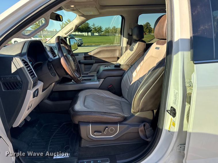 image for item EM2446 2019 Ford F150 Limited SuperCrew pickup truck