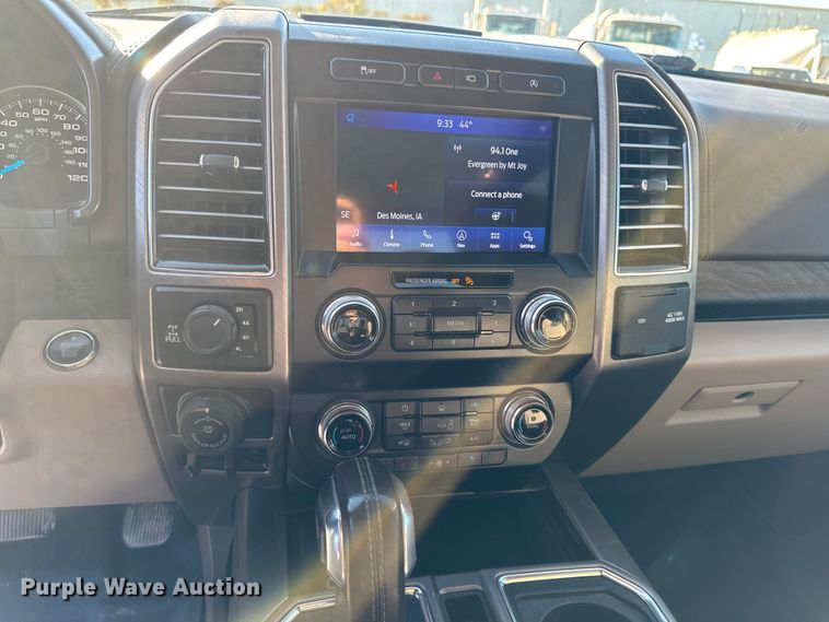 image for item EM2446 2019 Ford F150 Limited SuperCrew pickup truck