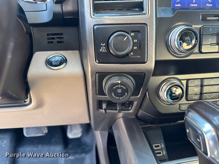 image for item EM2446 2019 Ford F150 Limited SuperCrew pickup truck