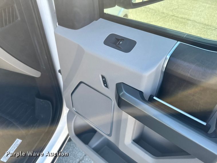 image for item EM2446 2019 Ford F150 Limited SuperCrew pickup truck