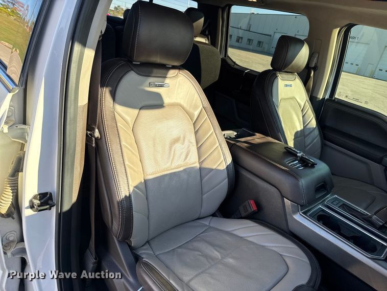 image for item EM2446 2019 Ford F150 Limited SuperCrew pickup truck