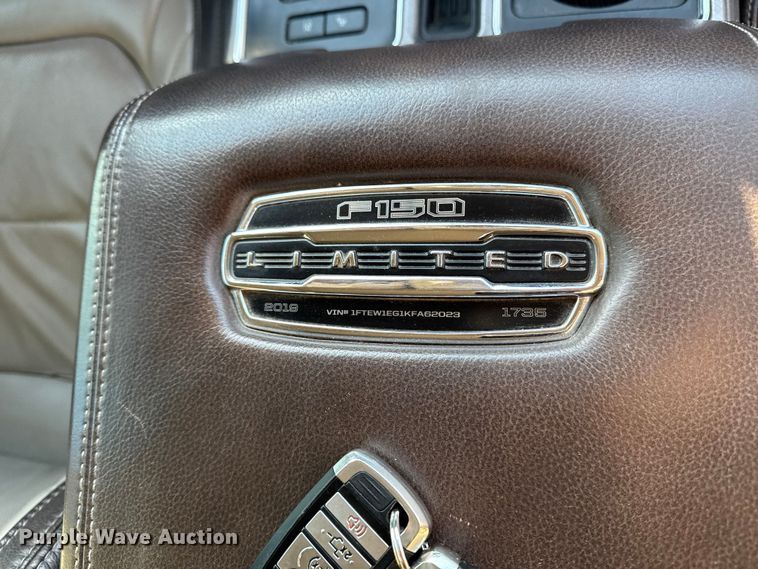 image for item EM2446 2019 Ford F150 Limited SuperCrew pickup truck