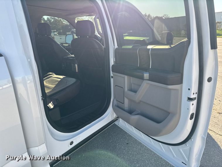 image for item EM2446 2019 Ford F150 Limited SuperCrew pickup truck