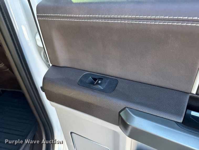 image for item EM2446 2019 Ford F150 Limited SuperCrew pickup truck