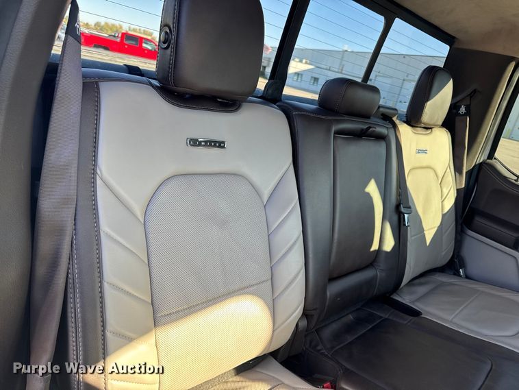 image for item EM2446 2019 Ford F150 Limited SuperCrew pickup truck