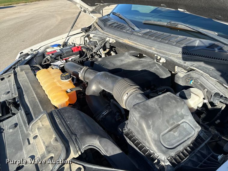 image for item EM2446 2019 Ford F150 Limited SuperCrew pickup truck