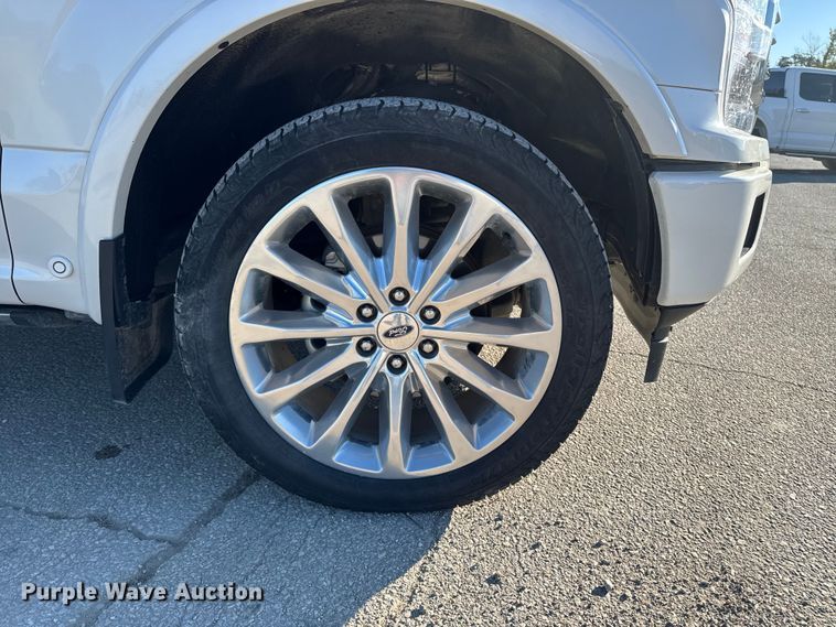 image for item EM2446 2019 Ford F150 Limited SuperCrew pickup truck