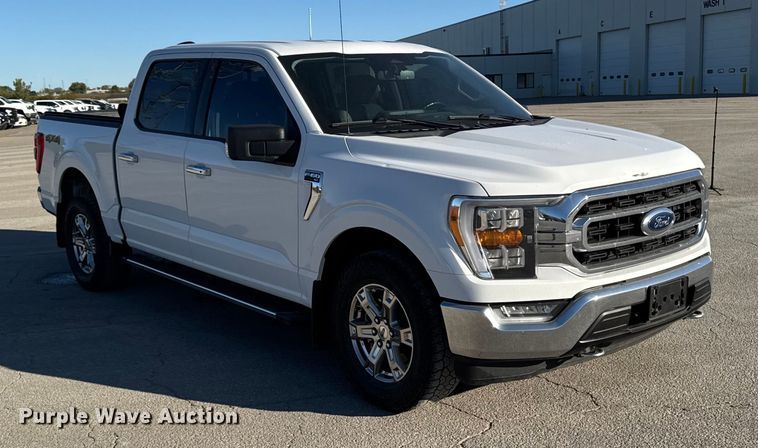 image for item EM2447 2021 Ford F150 XLT SuperCrew pickup truck