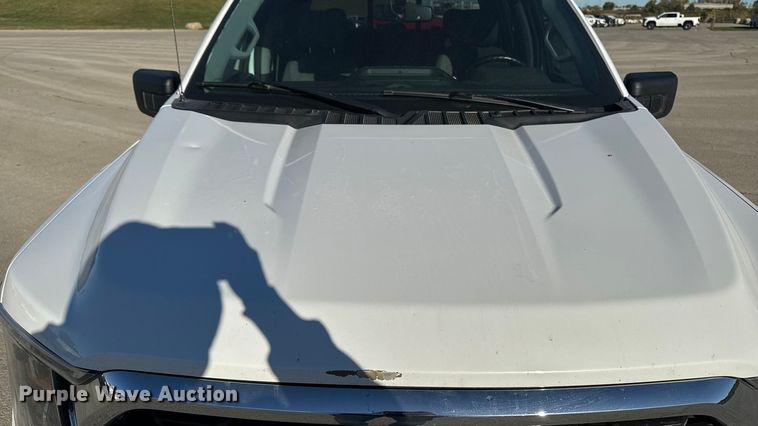 image for item EM2447 2021 Ford F150 XLT SuperCrew pickup truck