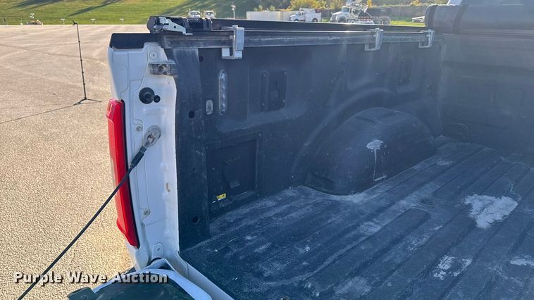 image for item EM2447 2021 Ford F150 XLT SuperCrew pickup truck