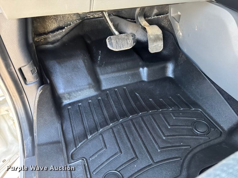 image for item EM2447 2021 Ford F150 XLT SuperCrew pickup truck