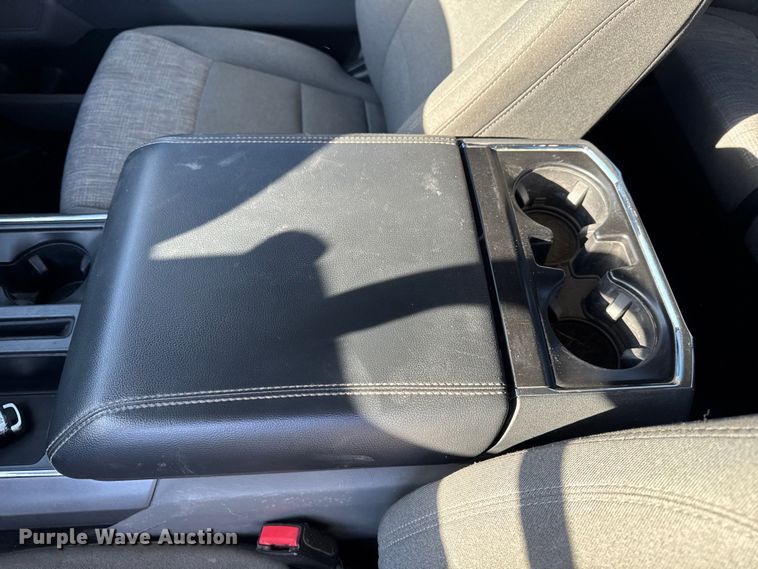 image for item EM2447 2021 Ford F150 XLT SuperCrew pickup truck