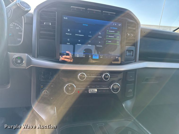 image for item EM2447 2021 Ford F150 XLT SuperCrew pickup truck