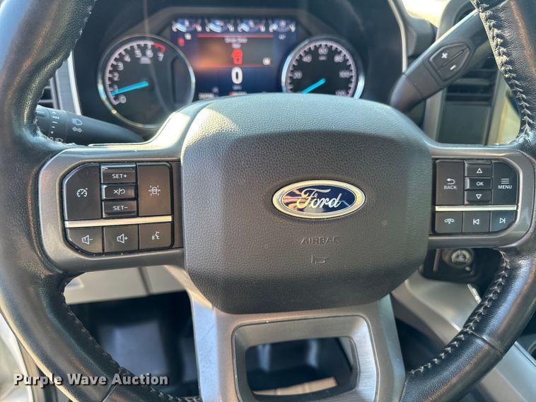 image for item EM2447 2021 Ford F150 XLT SuperCrew pickup truck