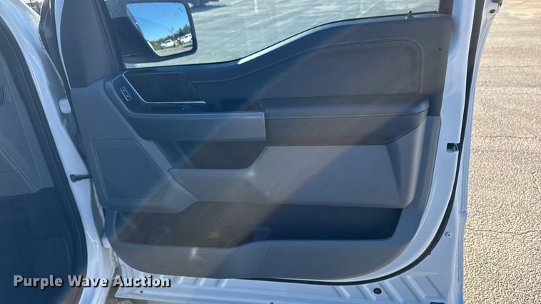 image for item EM2447 2021 Ford F150 XLT SuperCrew pickup truck